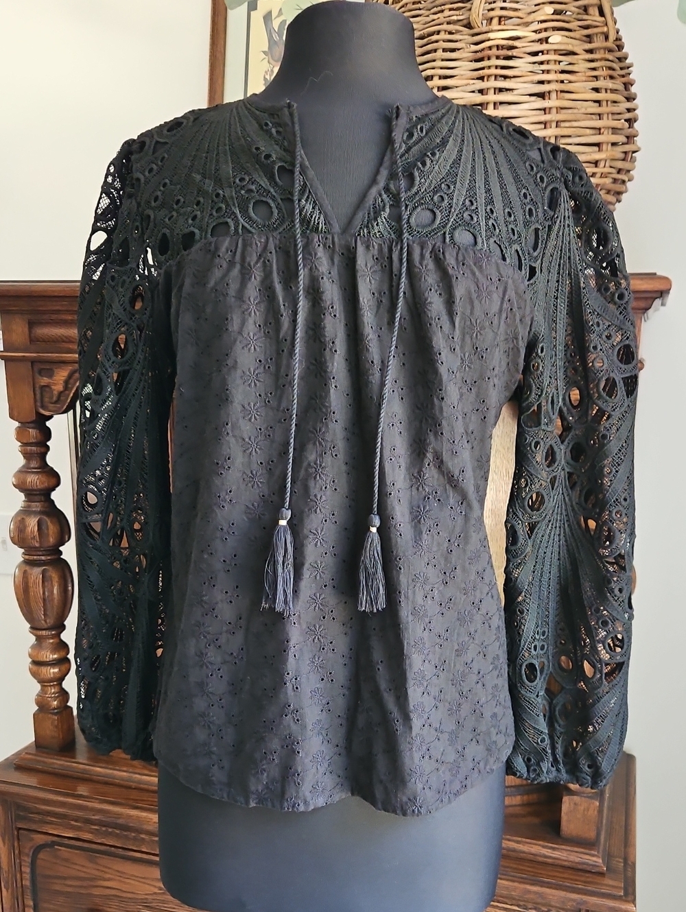 ADIVA Women's Black Eyelet & Crochet Long-Sleeve Top. Size S